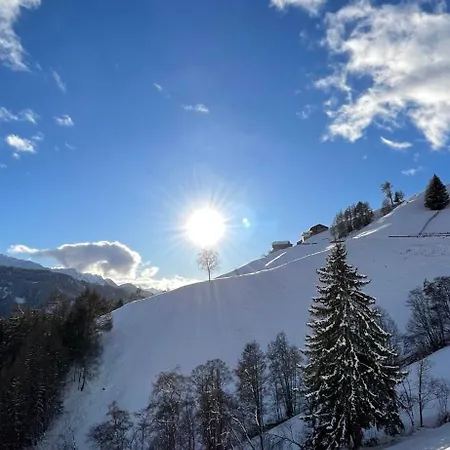 Amelie -2- Wallbox Fuer E-auto & Motorradgarage *